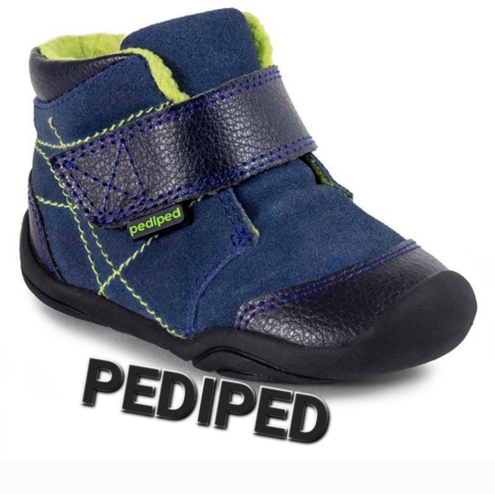 ** BRAND NEW ** PEDIPED BOTTIES FLEECE INSIDE